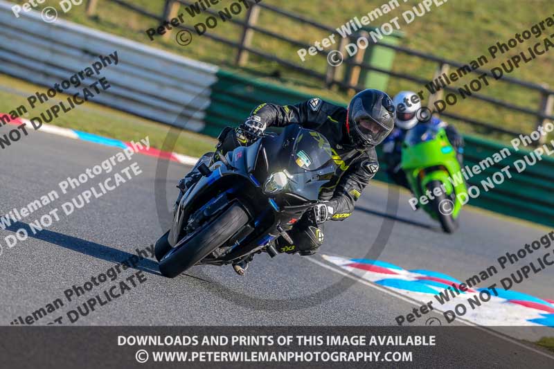 PJM Wedding Photography;enduro digital images;event digital images;eventdigitalimages;mallory park;mallory park photographs;mallory park trackday;mallory park trackday photographs;no limits trackdays;peter wileman photography;racing digital images;trackday digital images;trackday photos